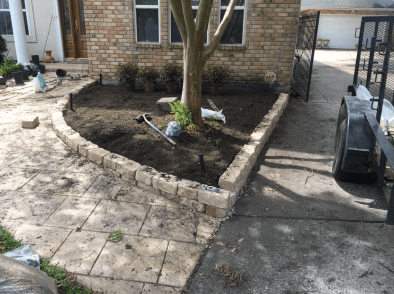 Beautifully crafted hardscaping project installed by Eric's Tidy Turf, LLC in the greater new orleans area