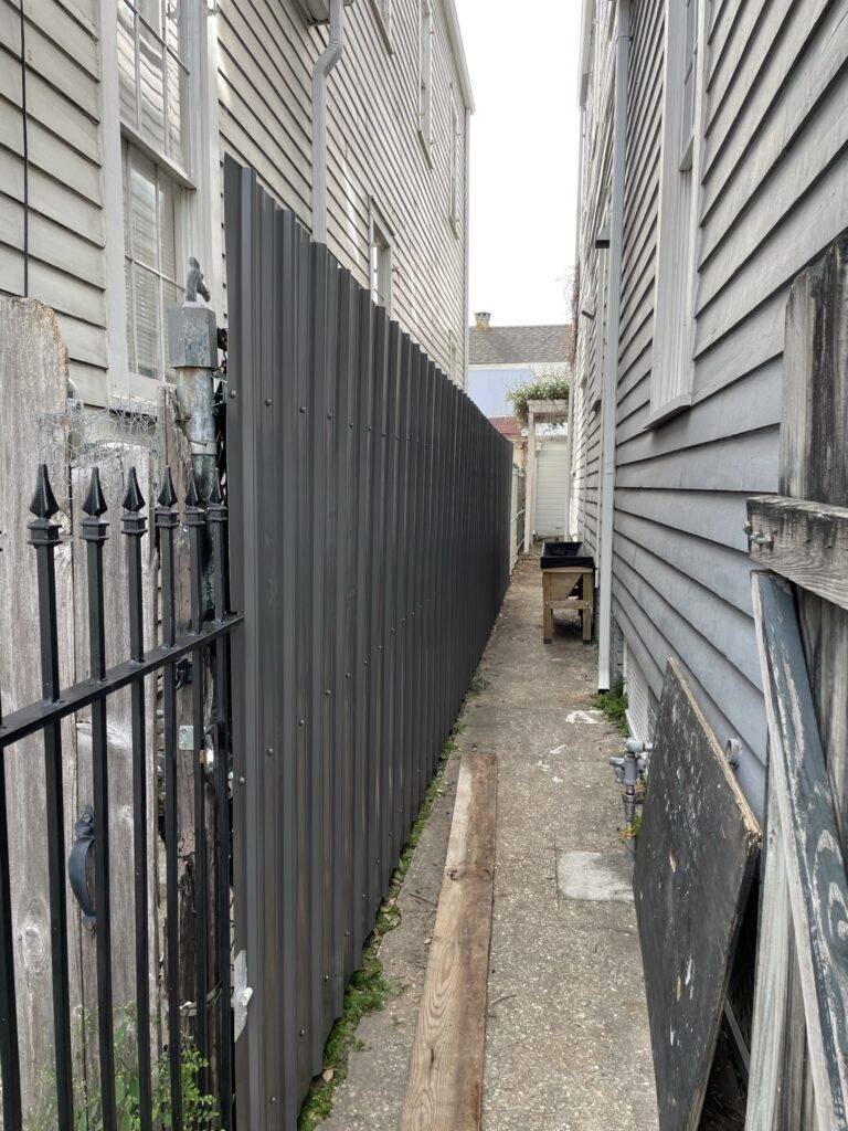 metal fencing installation by Eric's Tidy Turf, LLC in the greater new orleans area