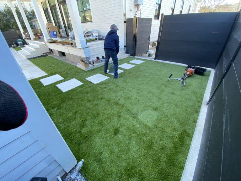 Artificial turf crafted and installed by Eric's Tidy Turf, LLC in the greater new orleans area