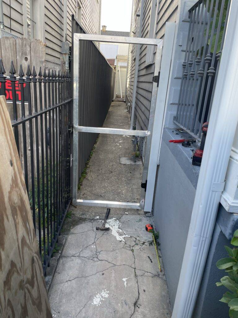 metal fencing installation by Eric's Tidy Turf, LLC in the greater new orleans area