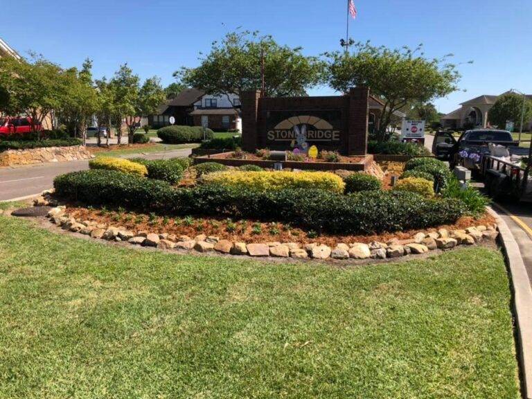 beautiful crafted landscaping project installed by Eric's Tidy Turf, LLC in the greater new orleans area