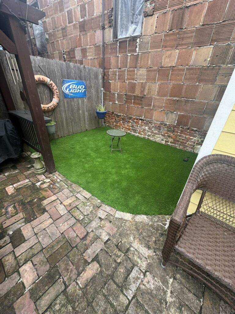 Artificial turf crafted and installed by Eric's Tidy Turf, LLC in the greater new orleans area