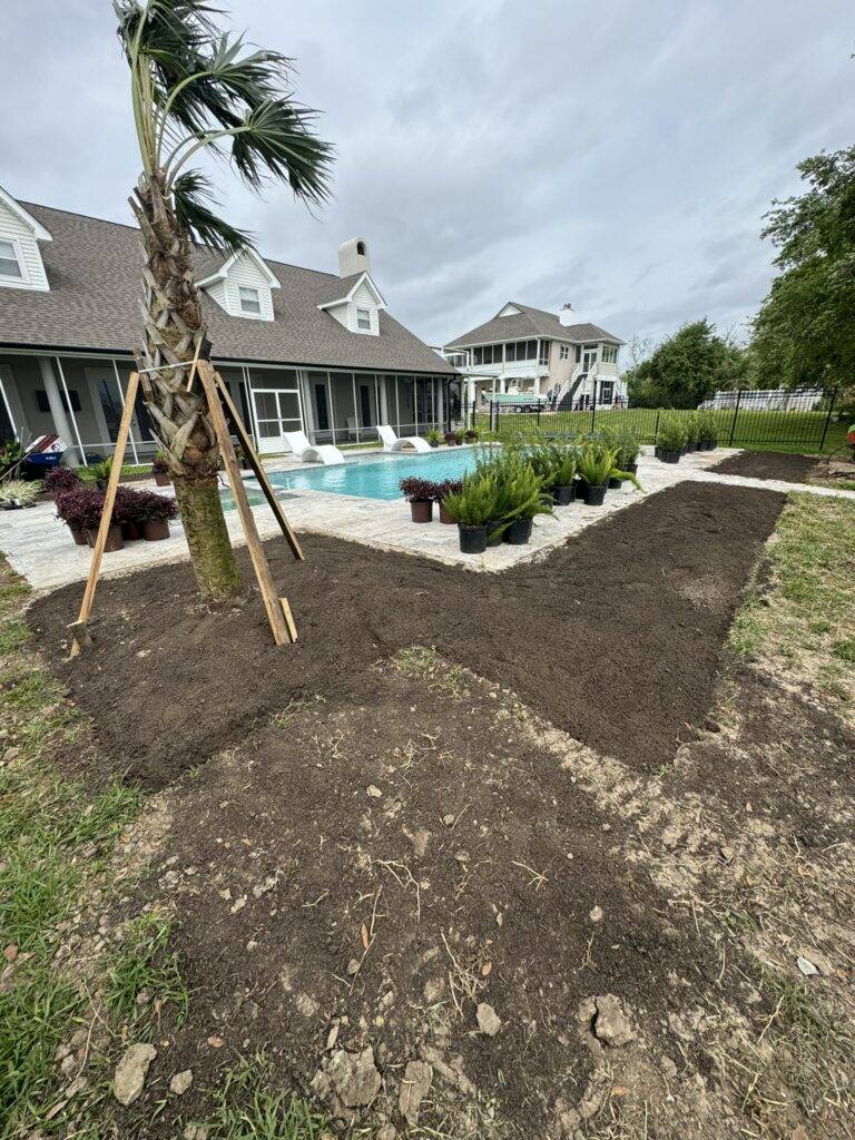 beautiful crafted landscaping project installed by Eric's Tidy Turf, LLC in the greater new orleans area