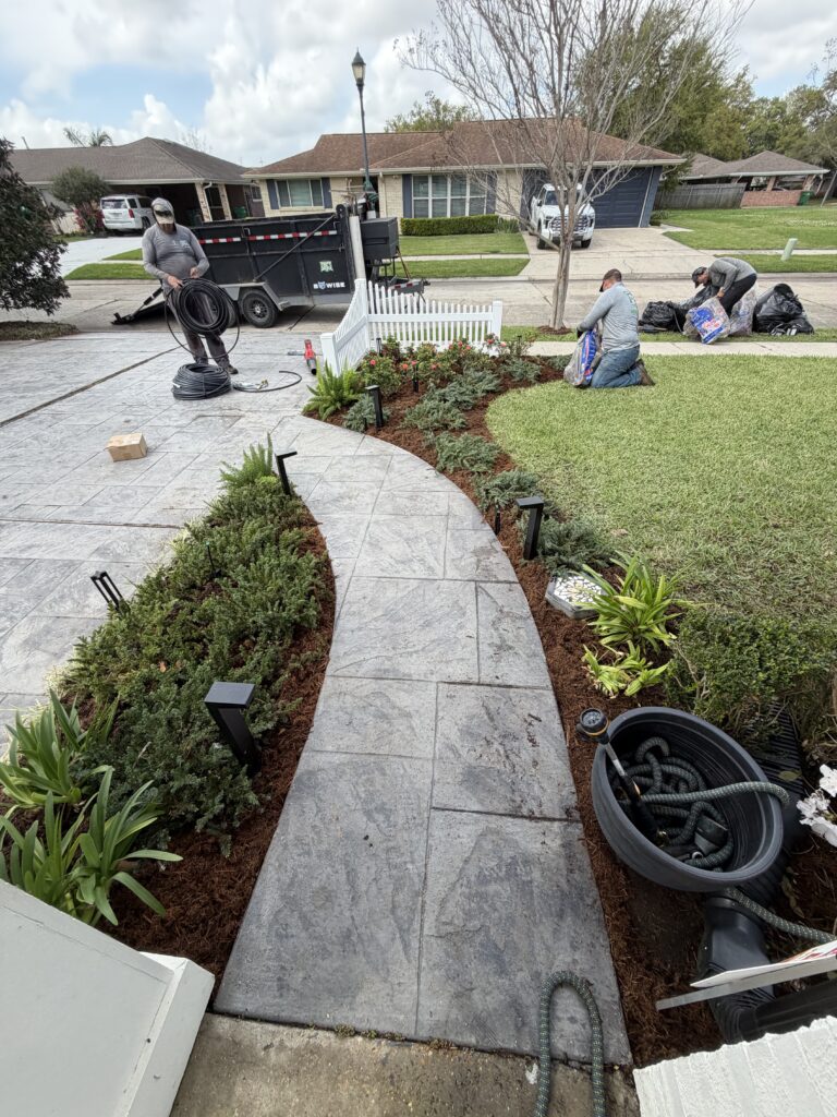 beautiful crafted landscaping project installed by Eric's Tidy Turf, LLC in the greater new orleans area